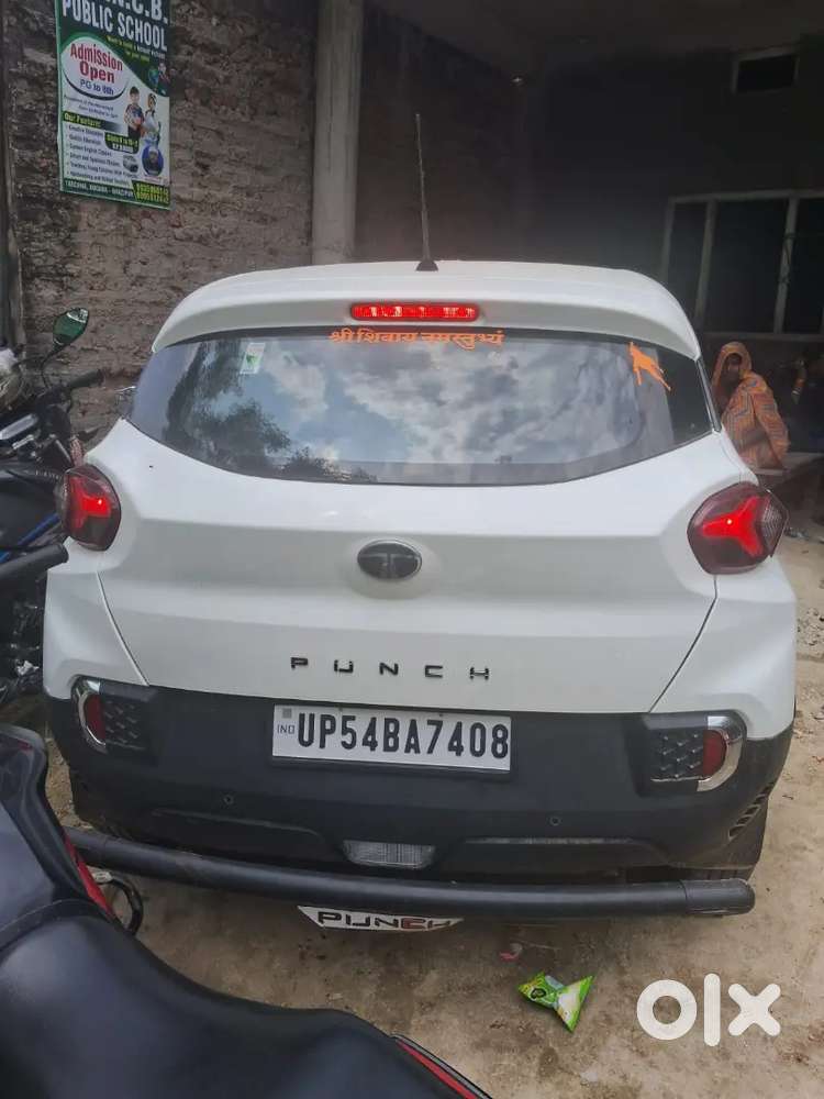 Tata Punch 2025 Petrol Well Maintained