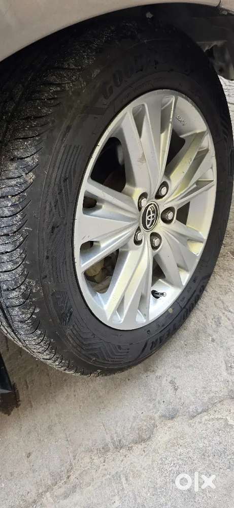 Toyota Innova Crysta 2018