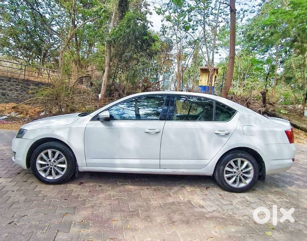 Skoda Octavia Elegance 1.8 Tsi At, 2015, Petrol