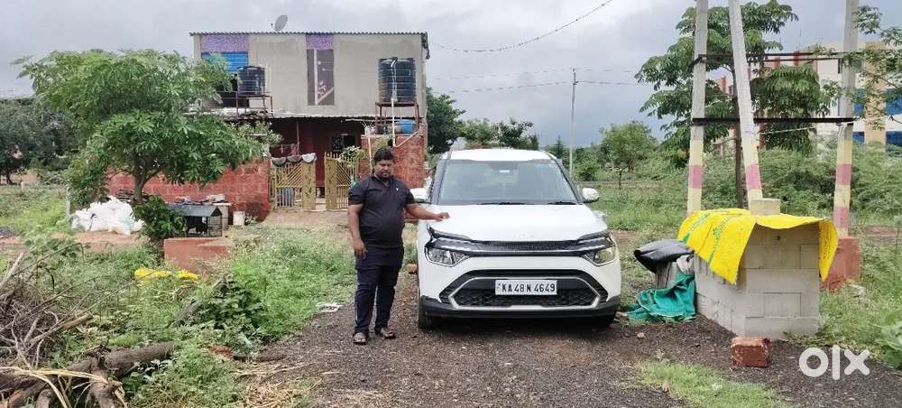 Kia Carens 2024 Petrol 12500 Km Driven,,