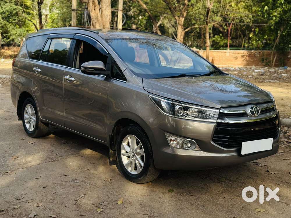 Toyota Innova Crysta 2.7 Vx Mt, 2019, Diesel
