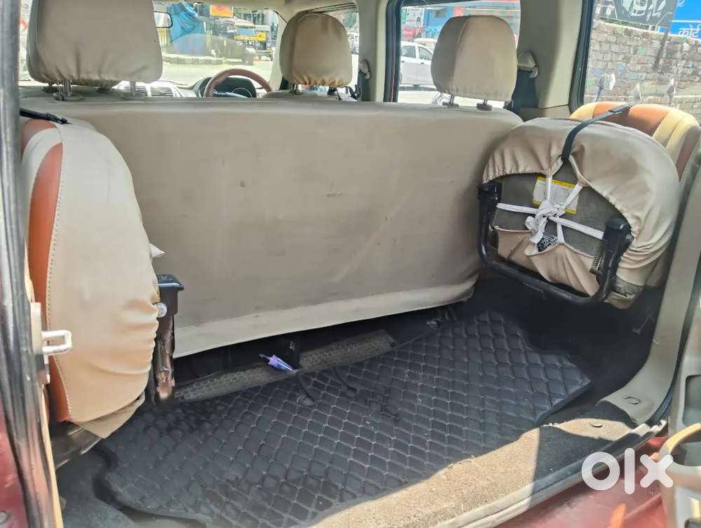 Mahindra Tuv 300 2016
