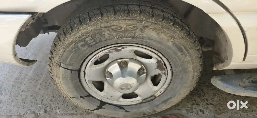 Tata Safari Dicor Ex 4x2 2012