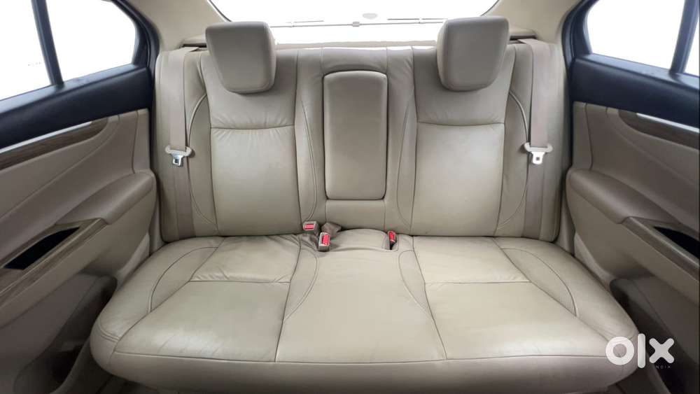 Maruti Suzuki Ciaz 1.5 Alpha Shvs Amt, 2019, Petrol