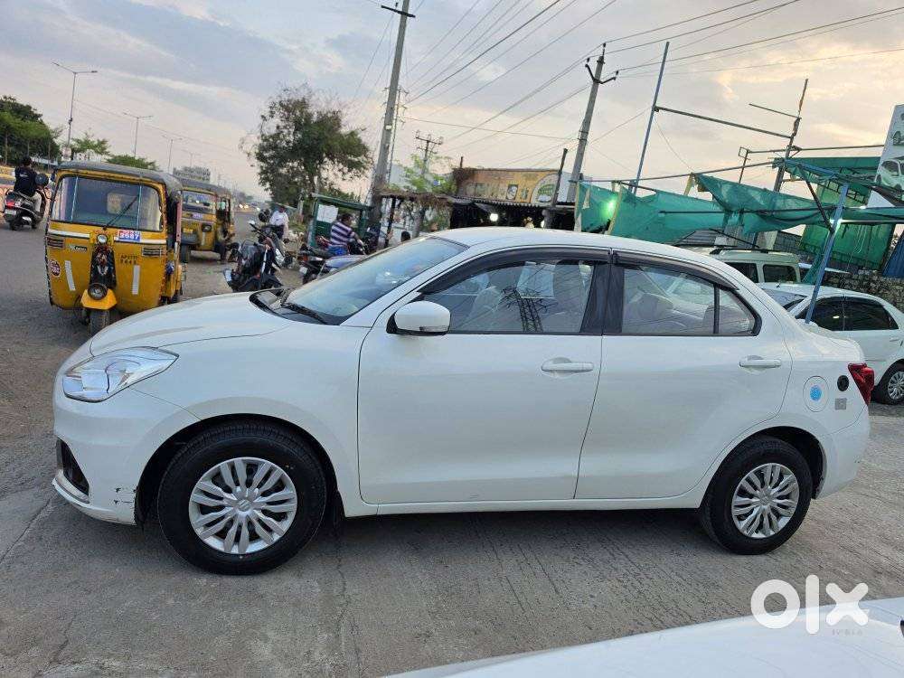 Maruti Suzuki Swift Dzire Vxi(o) Mt, 2022, Cng & Hybrids
