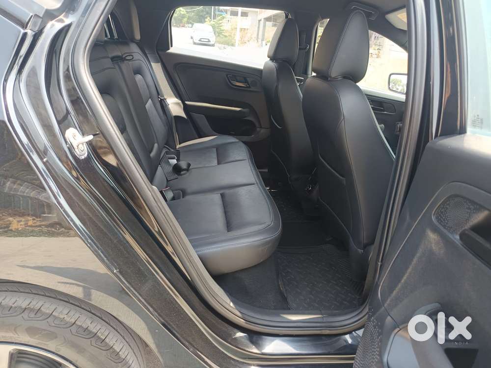 Tata Altroz 1.2 Xza Plus, 2022, Petrol