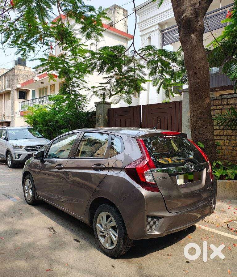 Honda Jazz V Mt Privilege, 2015, Petrol