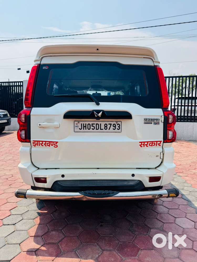 Mahindra Scorpio Classic 2.2 S 11 Mt 7 Str, 2023, Diesel