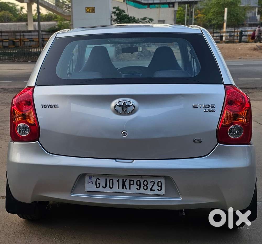 Toyota Etios Liva 2011-2012 G, 2012, Petrol