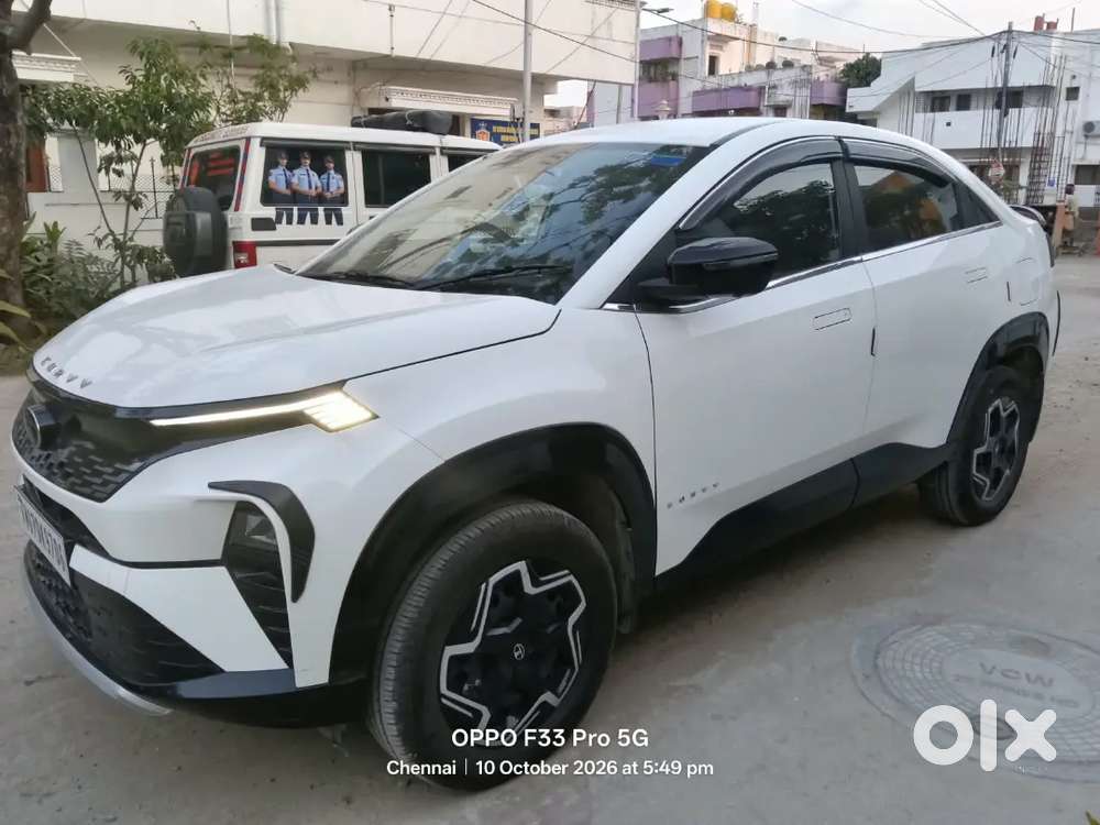 Tata Curvv Petrol Automatic 2025