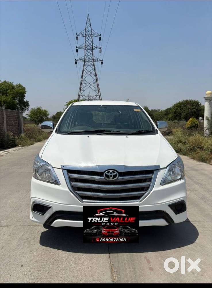 Toyota Innova 2.5 G (diesel) 7 Seater Bs Iv, 2016, Diesel