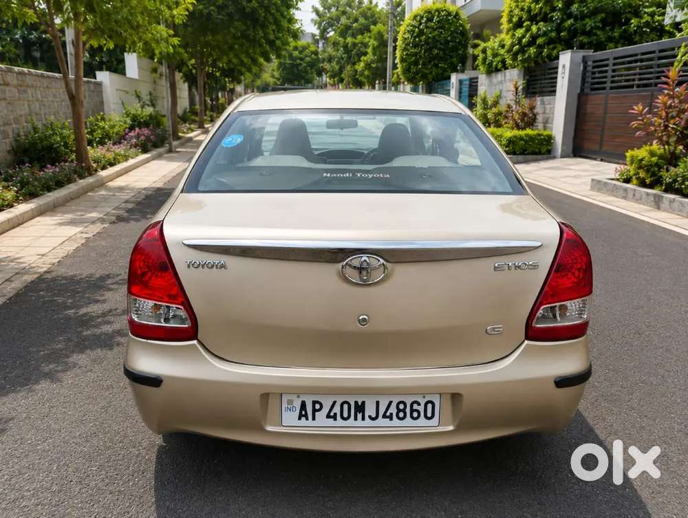 Toyota Etios 2011 Petrol Manual 76000 Km