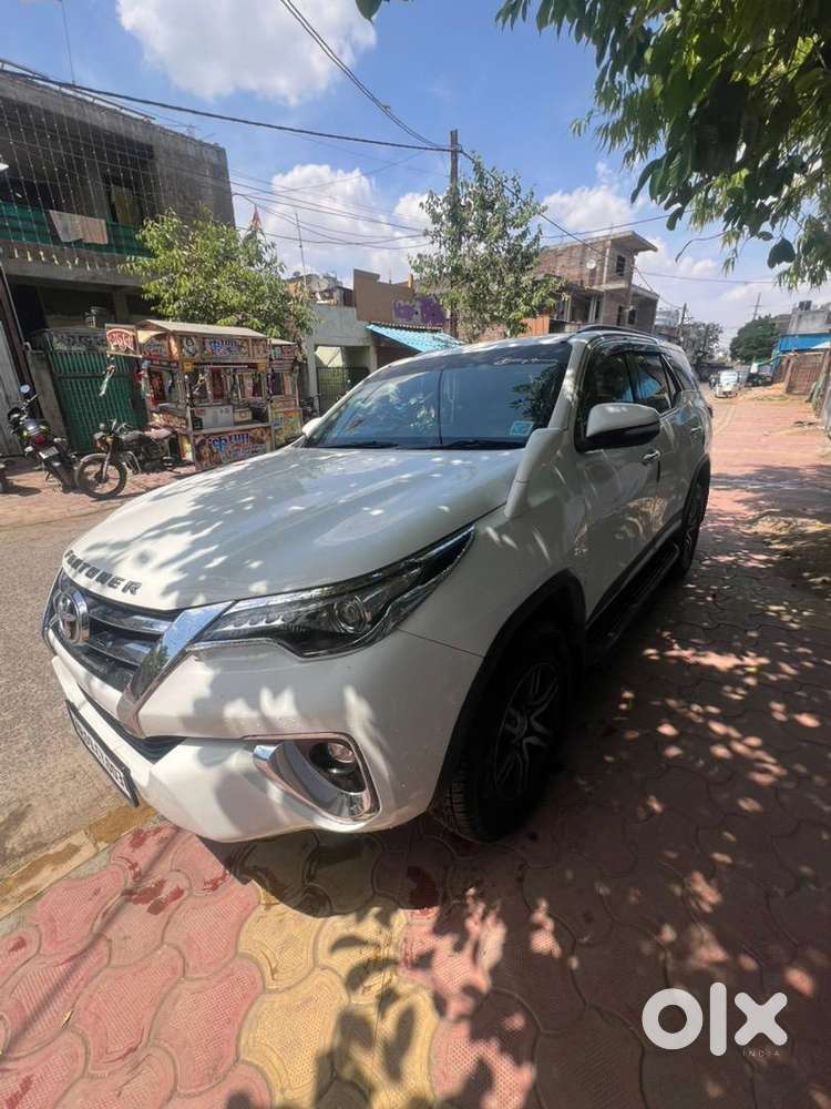 Toyota Fortuner 2018 Diesel Well Maintained