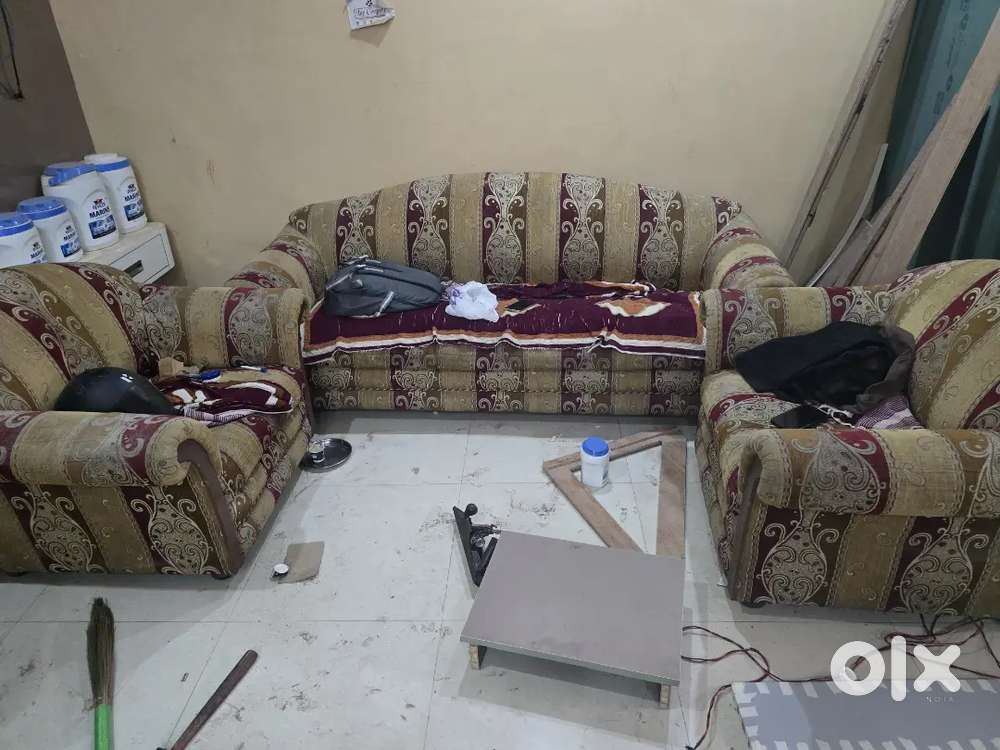 5 seater sofa