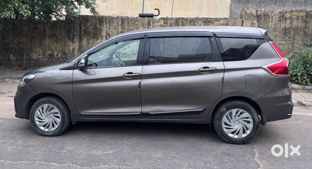 Maruti Suzuki Ertiga 1.4 Zxi Plus Shvs, 2019, Petrol