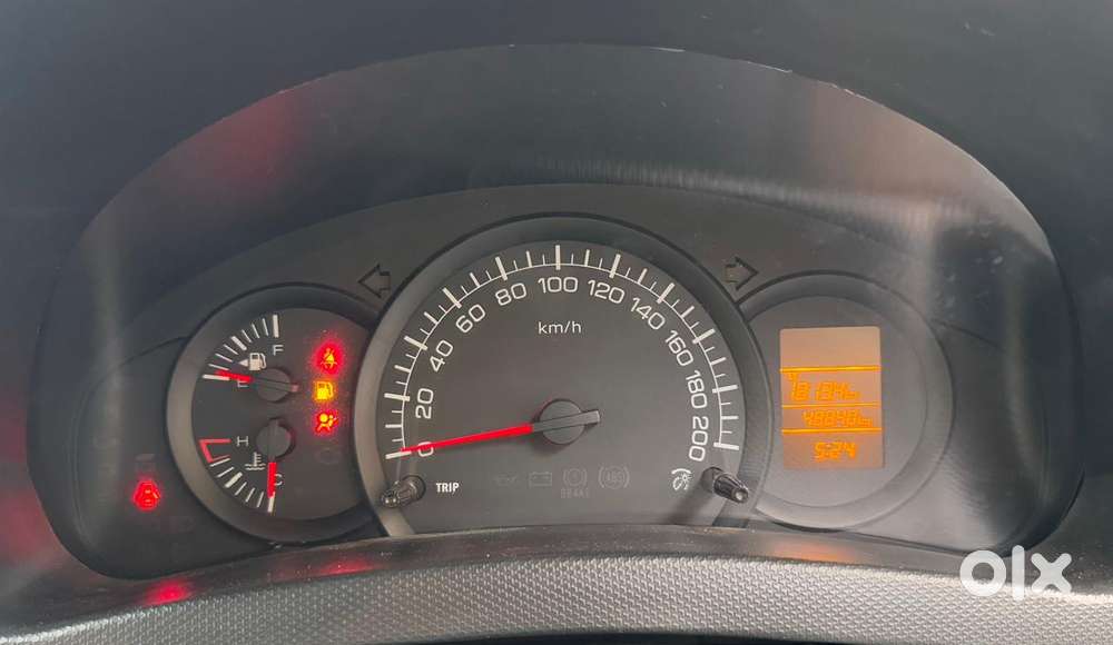 Maruti Suzuki Swift 1.2 Lxi (o), 2017, Petrol