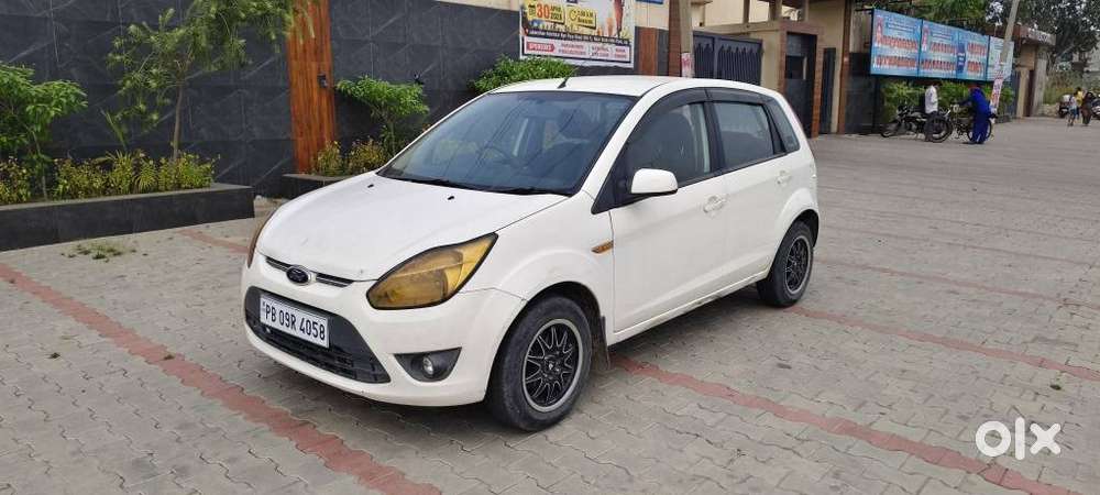 Ford Figo Duratorq Zxi 1.4, 2012, Diesel