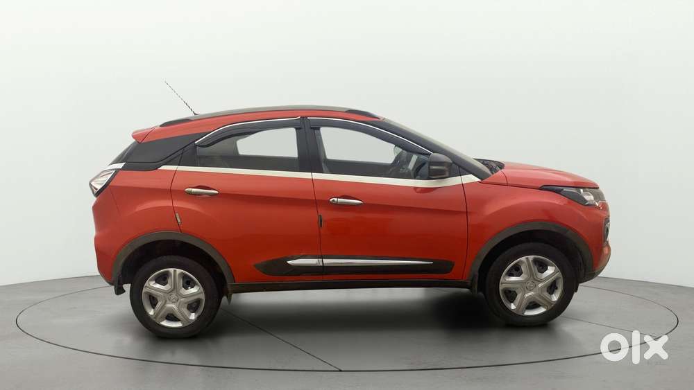 Tata Nexon 1.5 Revotorq Xma Amt, 2021, Petrol