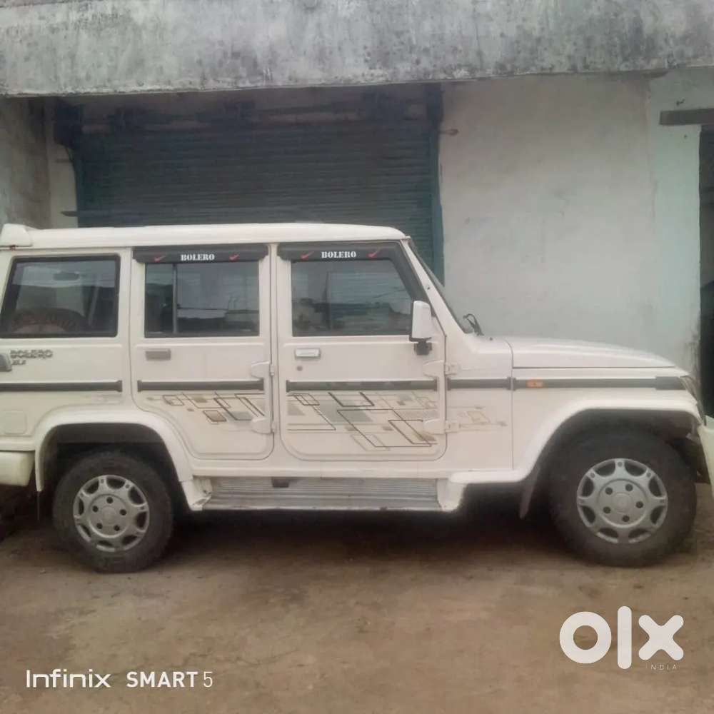 Mahindra Bolero 2015 Diesel 80000 Km Driven