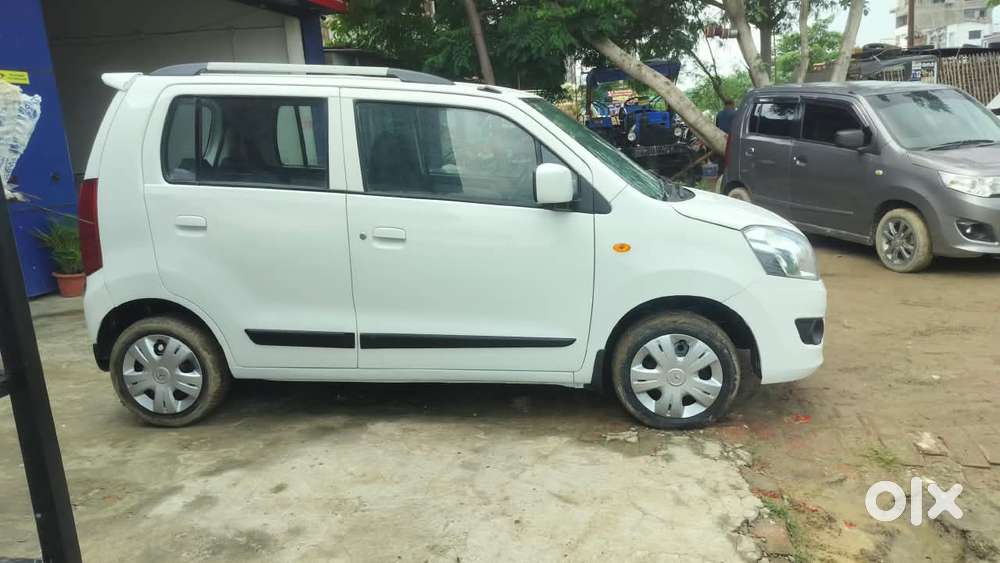 Maruti Suzuki Wagon R Vxi, 2015, Petrol
