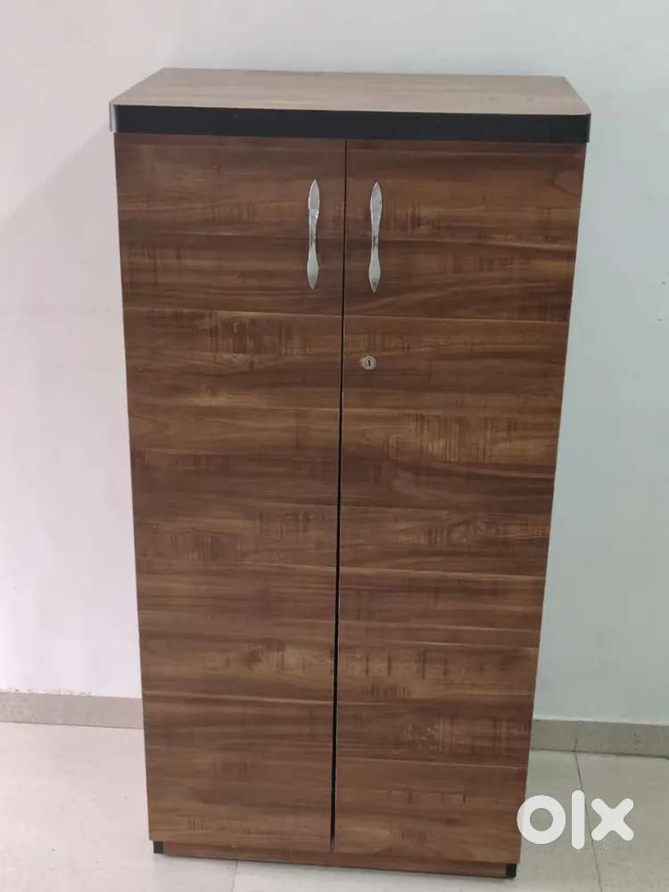 Cupboard/Wardrobe