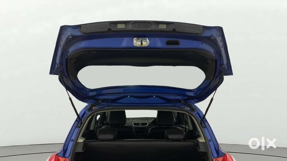 Maruti Suzuki Swift 2011-2014 Vxi, 2013, Petrol