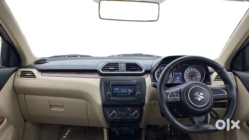 Maruti Suzuki Swift Dzire Amt Vxi, 2017, Petrol