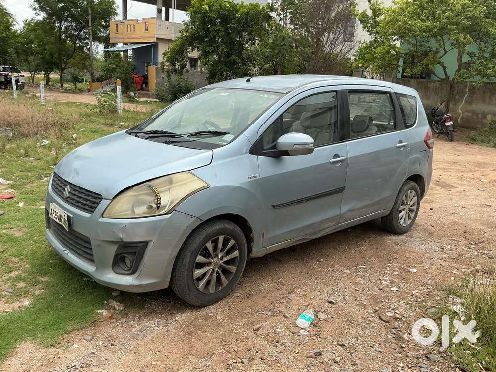 Maruti Suzuki Ertiga Shvs Zdi, 2012, Diesel