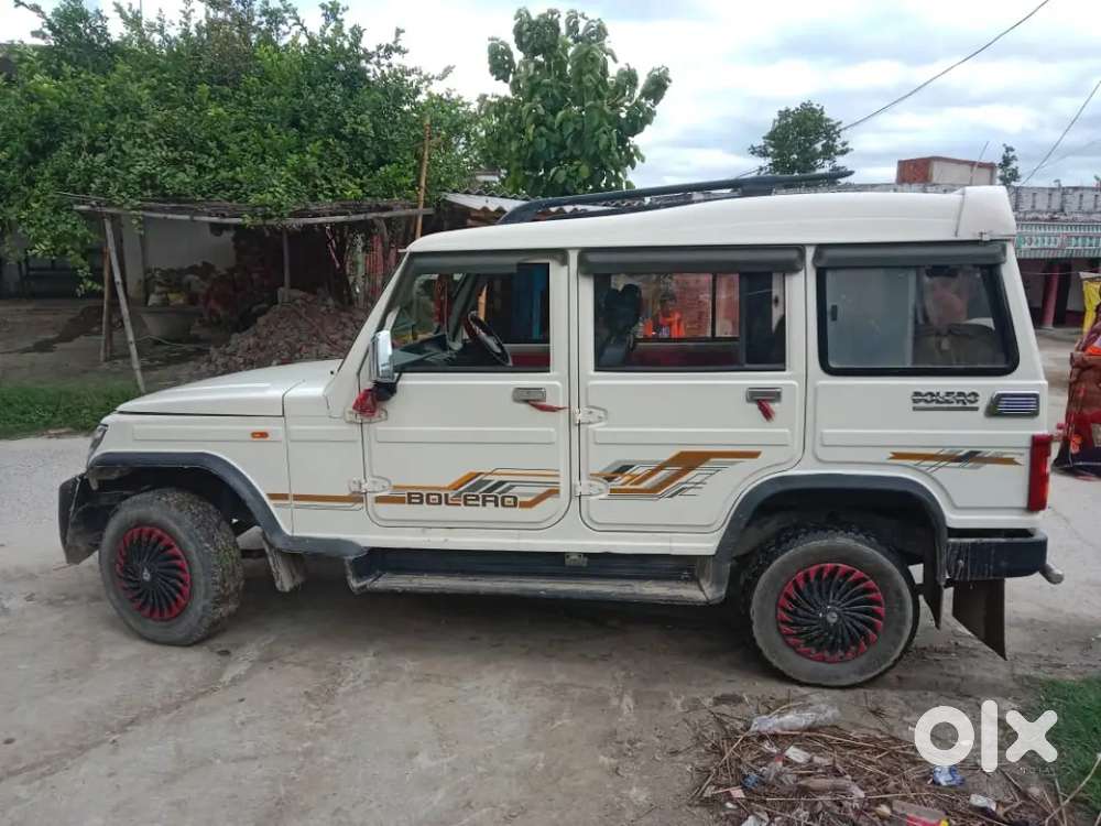 Mahindra Bolero Ac Kamani 2017 Model