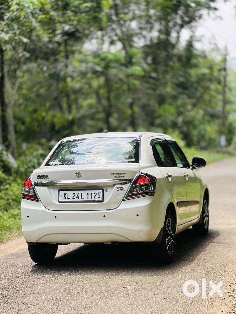 Maruti Suzuki Swift Dzire Vdi Optional, 2015, Diesel