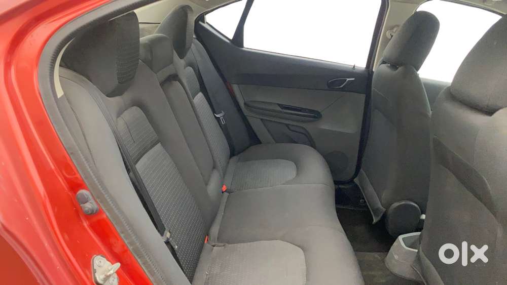 Tata Tigor 1.2 Revotron Xt, 2017, Petrol
