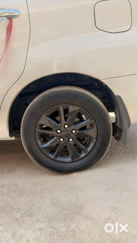 Toyota Innova Crysta 2.4 G Mt, 2018, Diesel