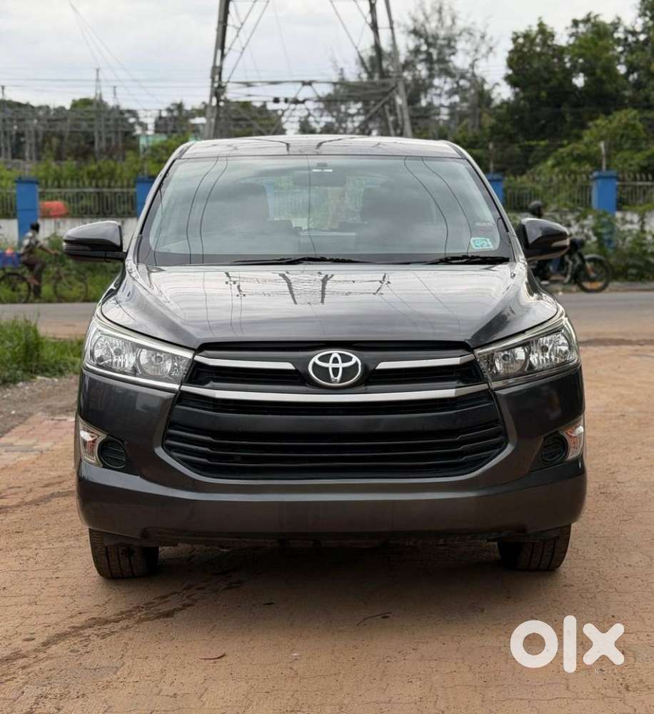 Toyota Innova Crysta 2.4 G Mt, 2017, Diesel