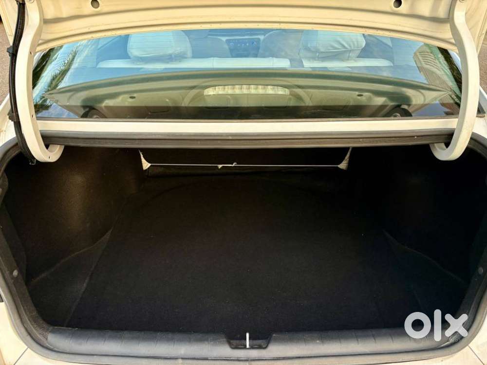 Hyundai Verna Vtvt 1.6 Sx, 2024, Petrol