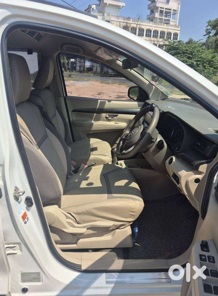 Maruti Suzuki Ertiga Zxi Plus Petrol, 2022, Petrol