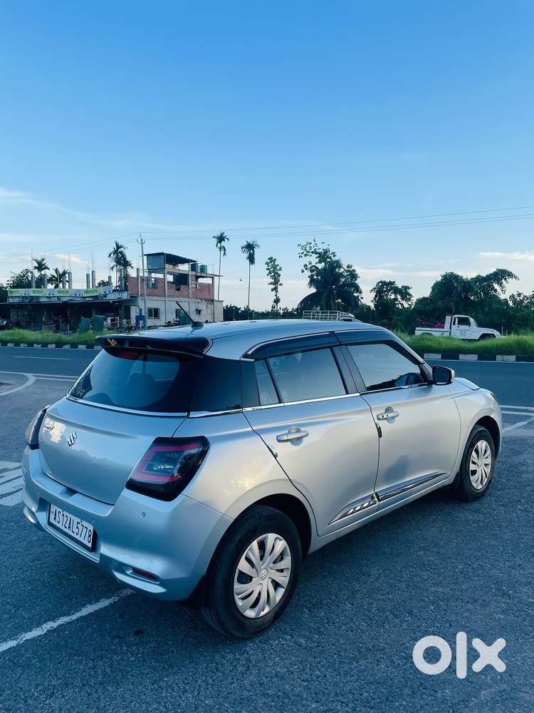 Maruti Suzuki Swift Vxi Optional, 2024, Petrol
