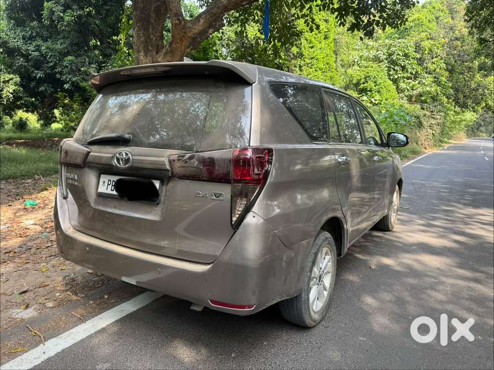 Toyota Innova Crysta 2019 Diesel Well Maintained