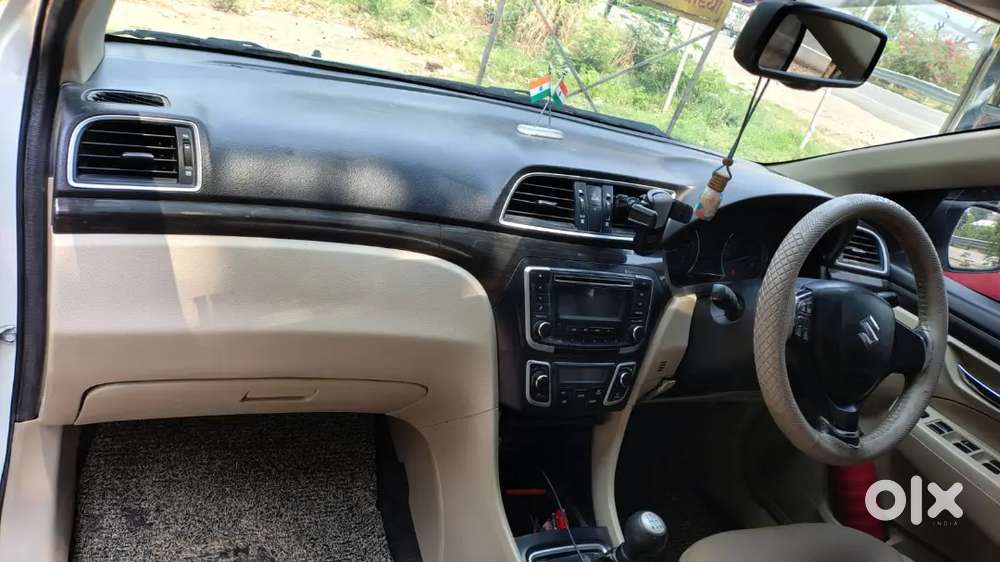Maruti Suzuki Ciaz 2016 Diesel 92000 Km Driven