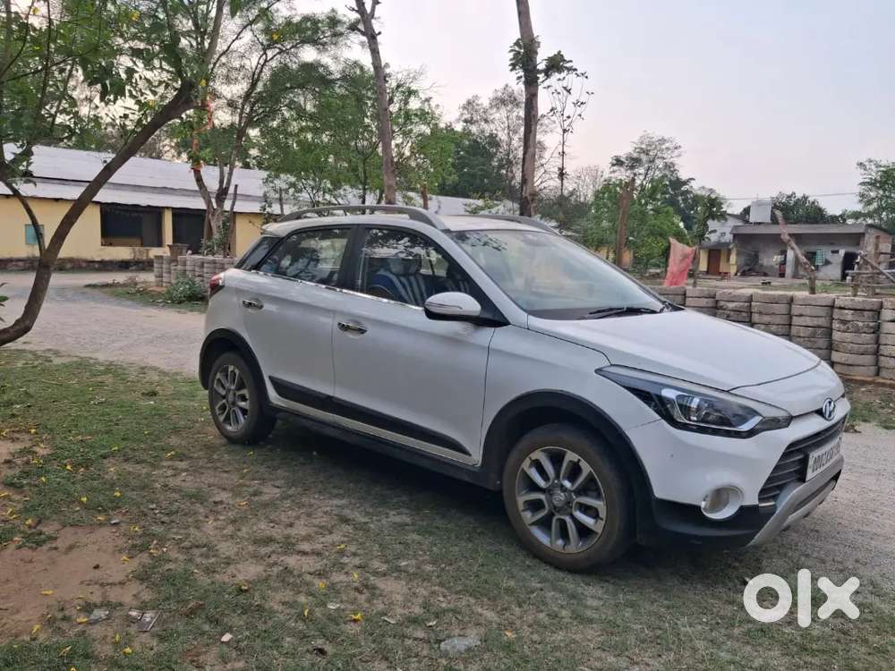 Hyundai I20 Active 2018 Petrol 74000 Km Driven With Single Hand Use