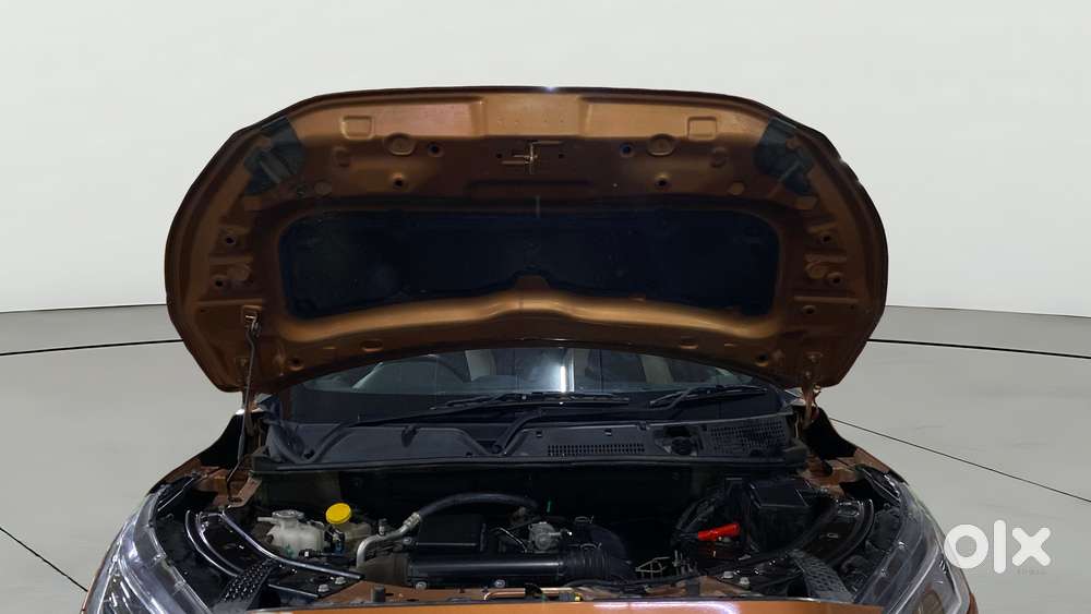 Nissan Magnite Kuro Edition 1.0 Petrol Mt, 2024, Petrol