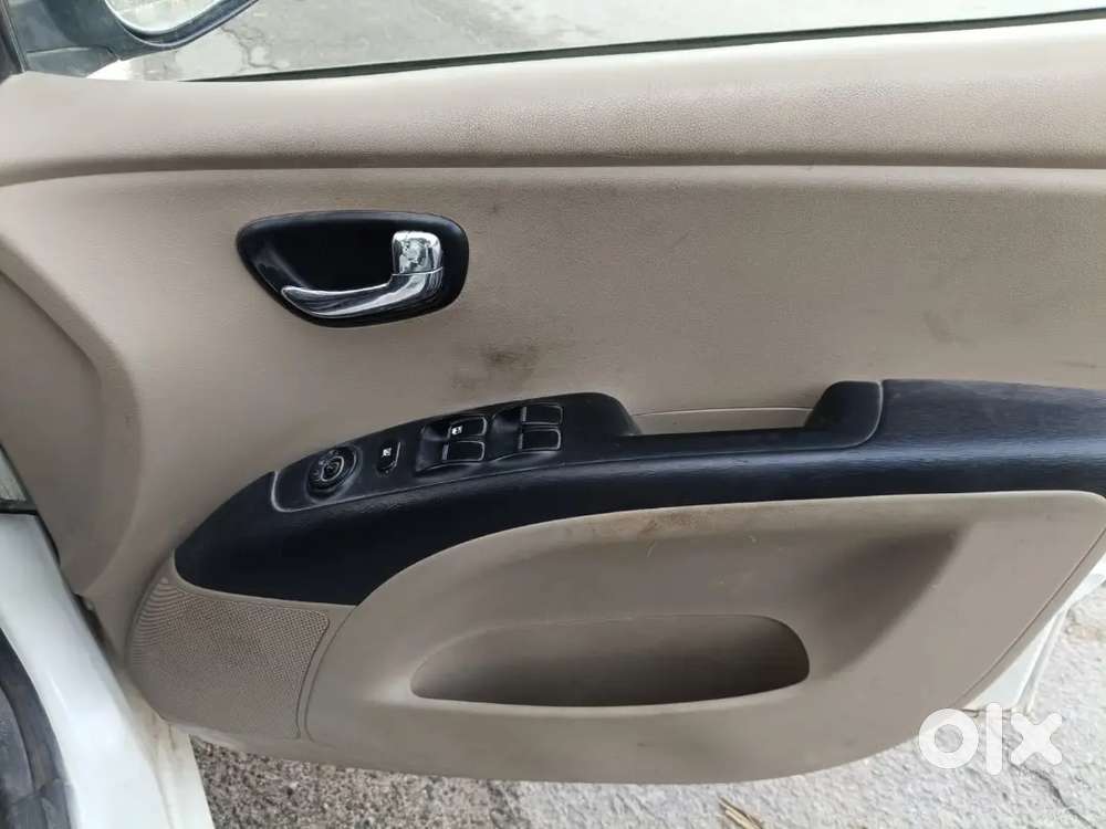 Hyundai Grand I10 Sportz 2013