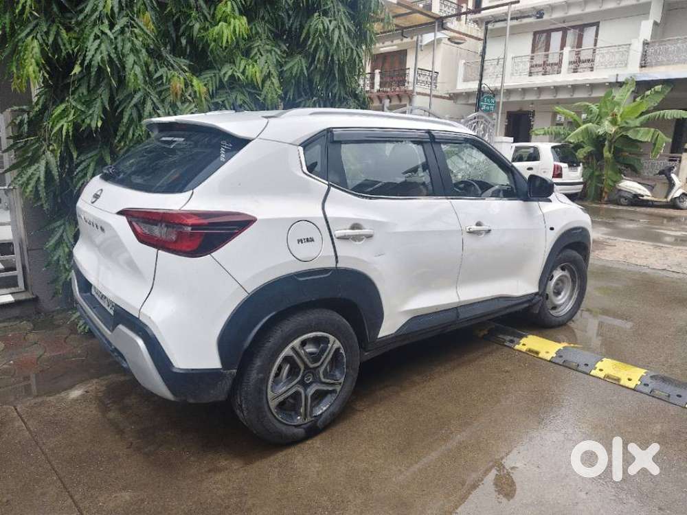 Nissan Magnite 1.0 Xe, 2022, Cng & Hybrids