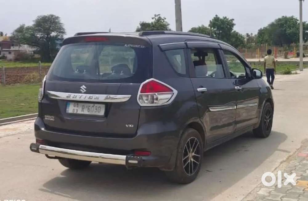 Maruti Ertiga Vxi 2016