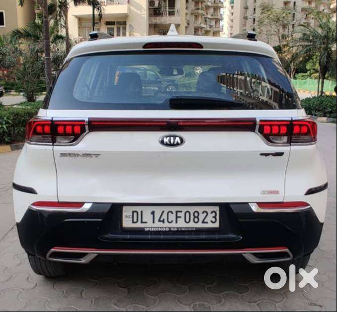 Doctor Driven Car With Service Records