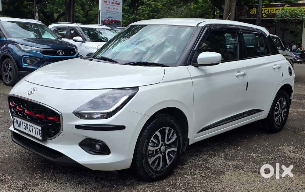 Maruti Suzuki Swift Vxi + Manual, 2025, Petrol