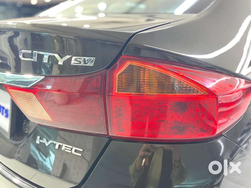 Honda City 1.5 V Cvt I-vtec Mt, 2022, Petrol