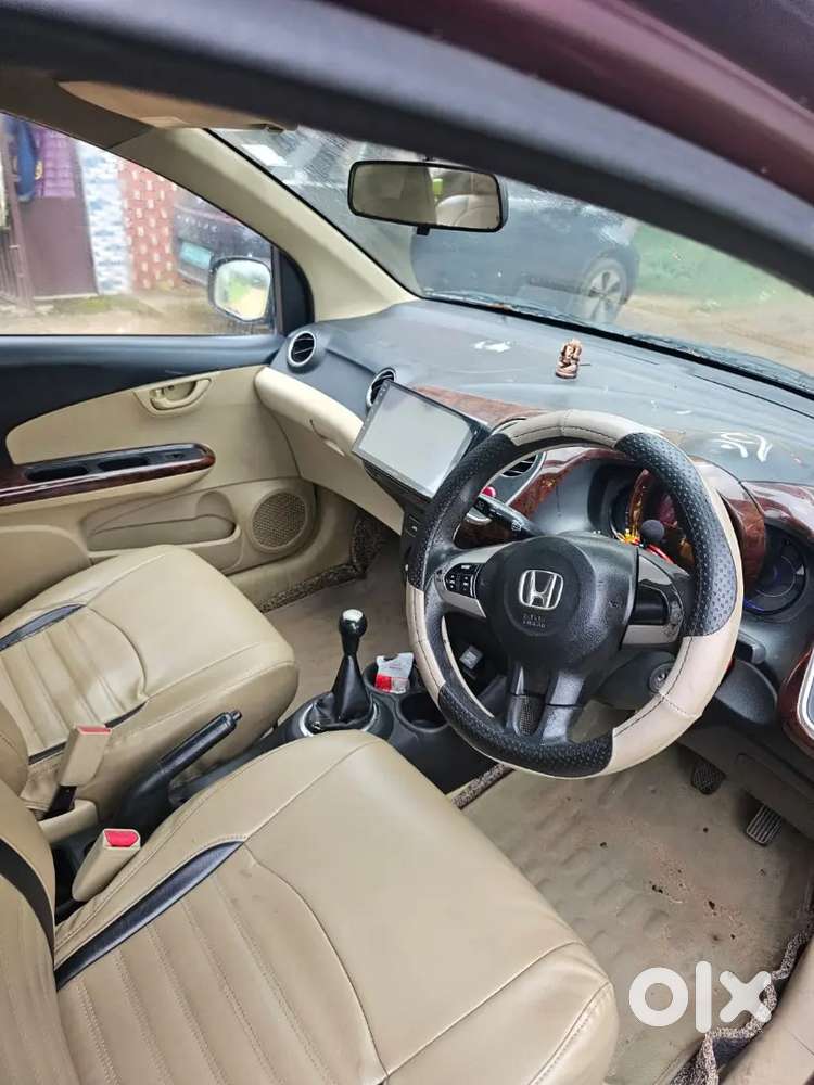 Honda Mobilio 2014 Diesel Car 7 Seater Car