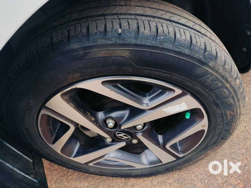 Hyundai Aura Sx 1.2 (o) Petrol, 2022, Petrol