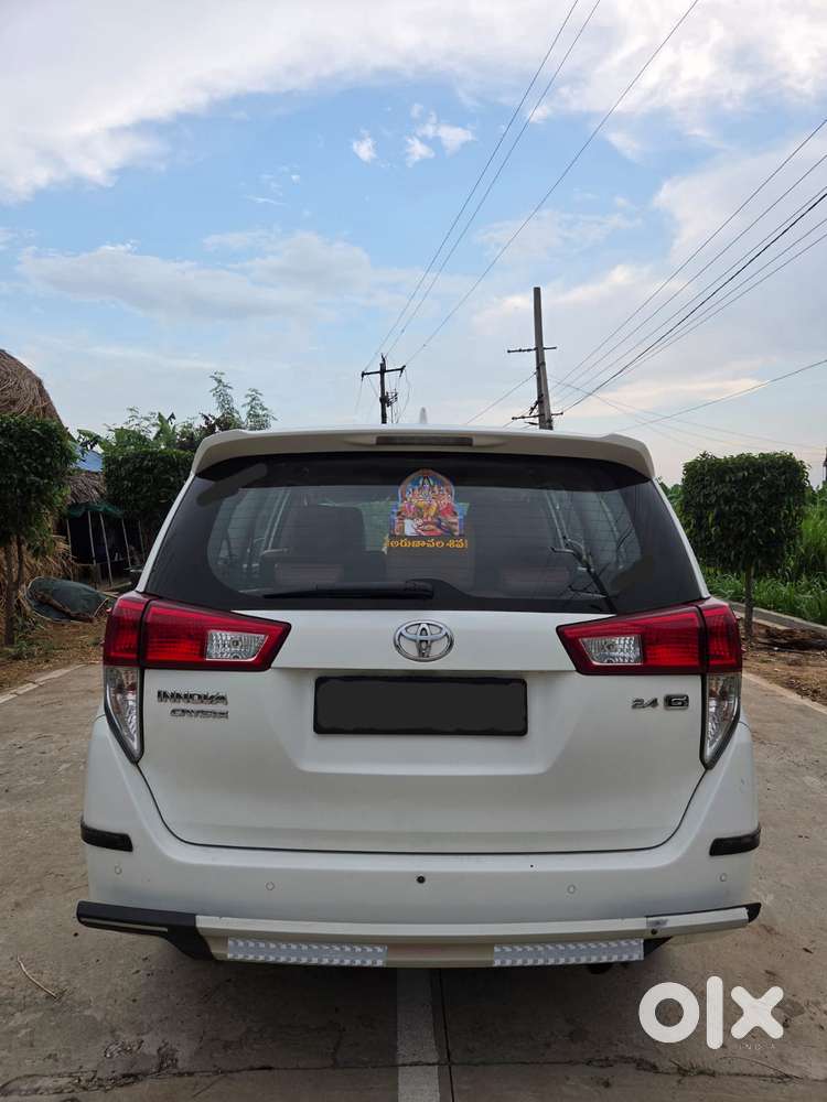 Toyota Innova Crysta 2.4 G Mt 7 Str, 2020, Diesel
