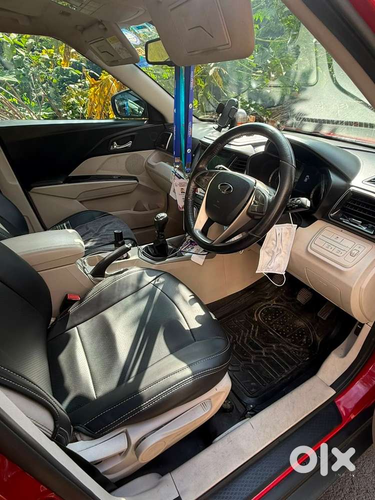Mahindra Xuv300 Petrol 2021